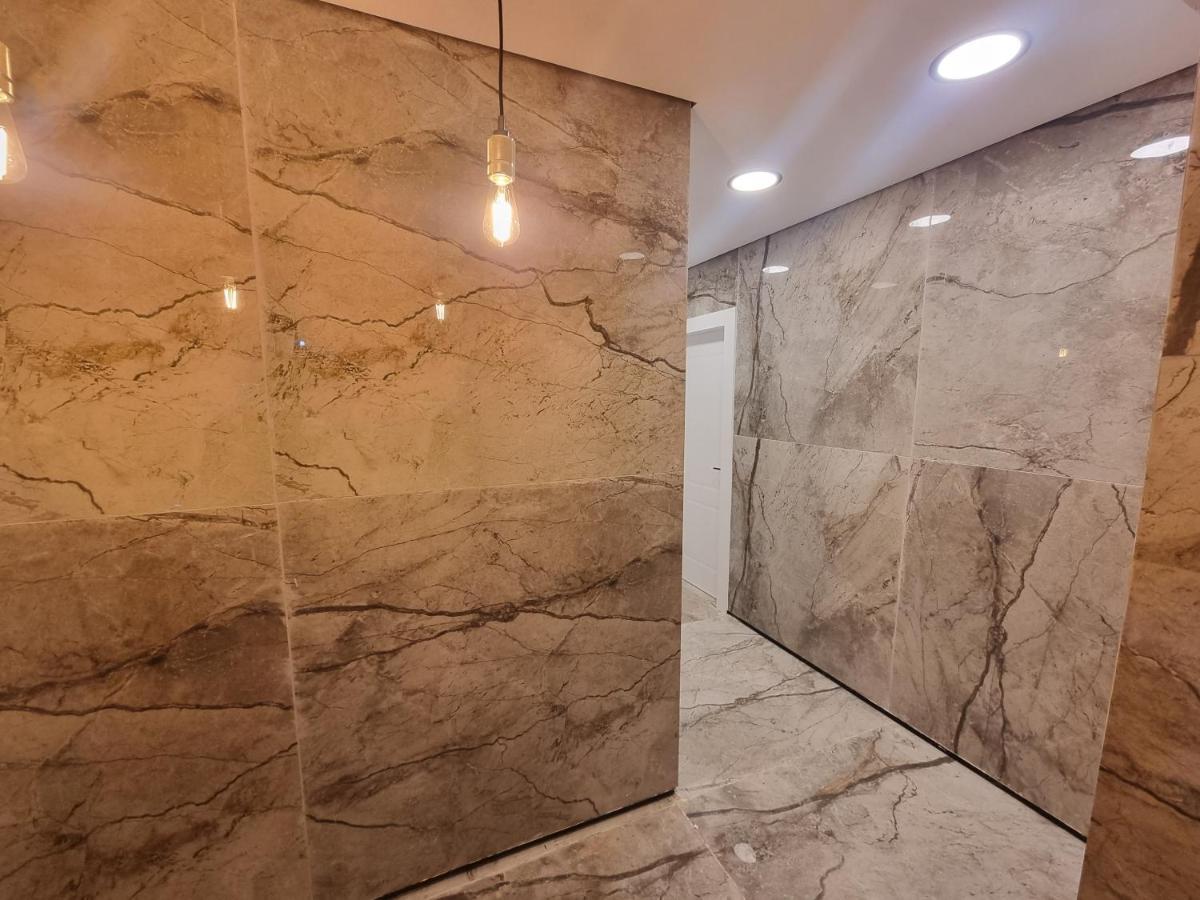 הברון Baron Appartement Risjon Letsion Buitenkant foto