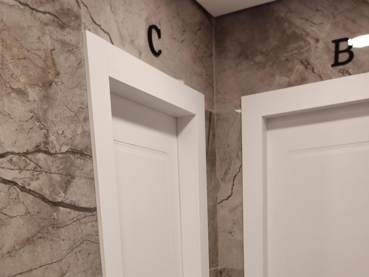 הברון Baron Appartement Risjon Letsion Buitenkant foto
